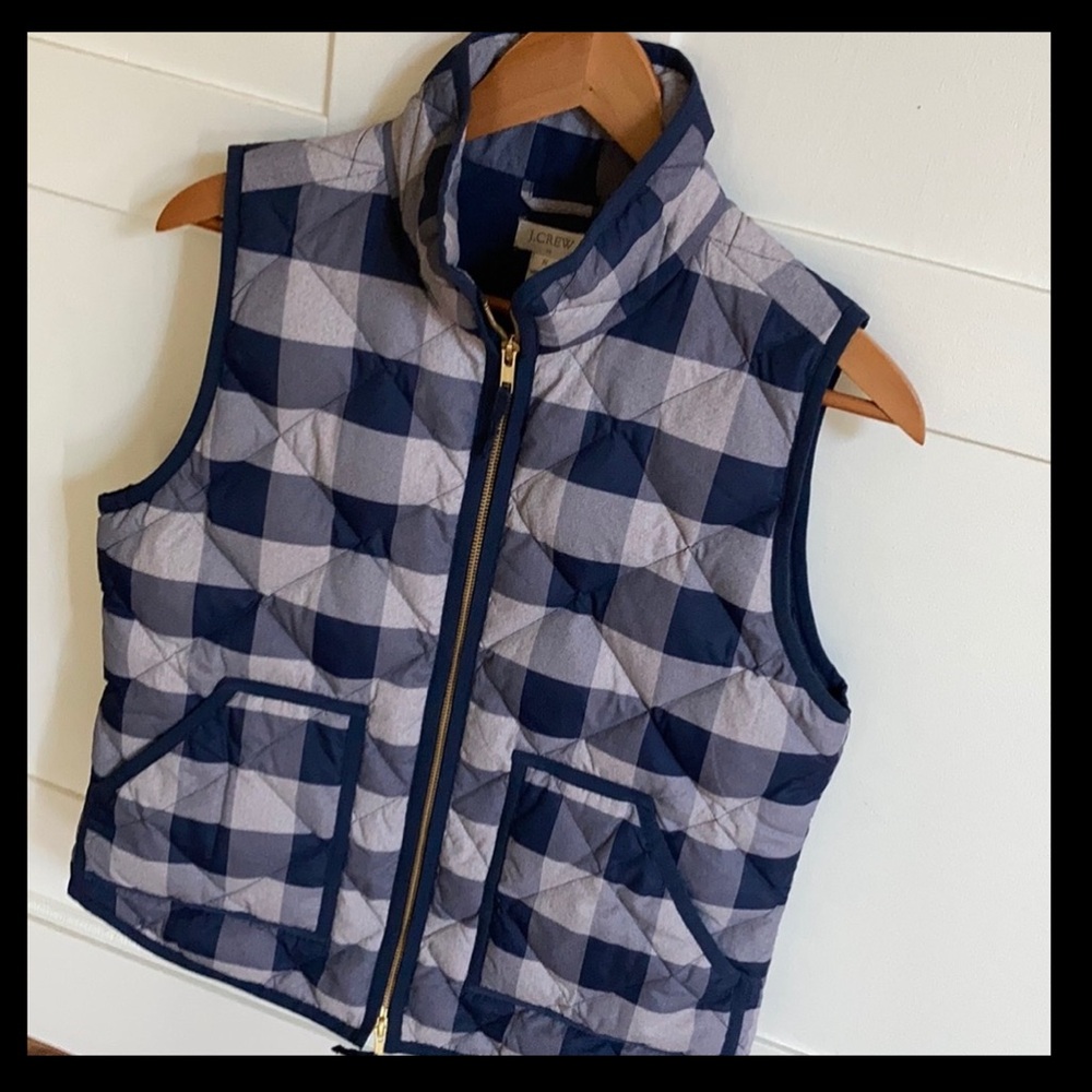 EUC J. Crew buffalo check puffer vest small trendy preppy quilted J Crew vest